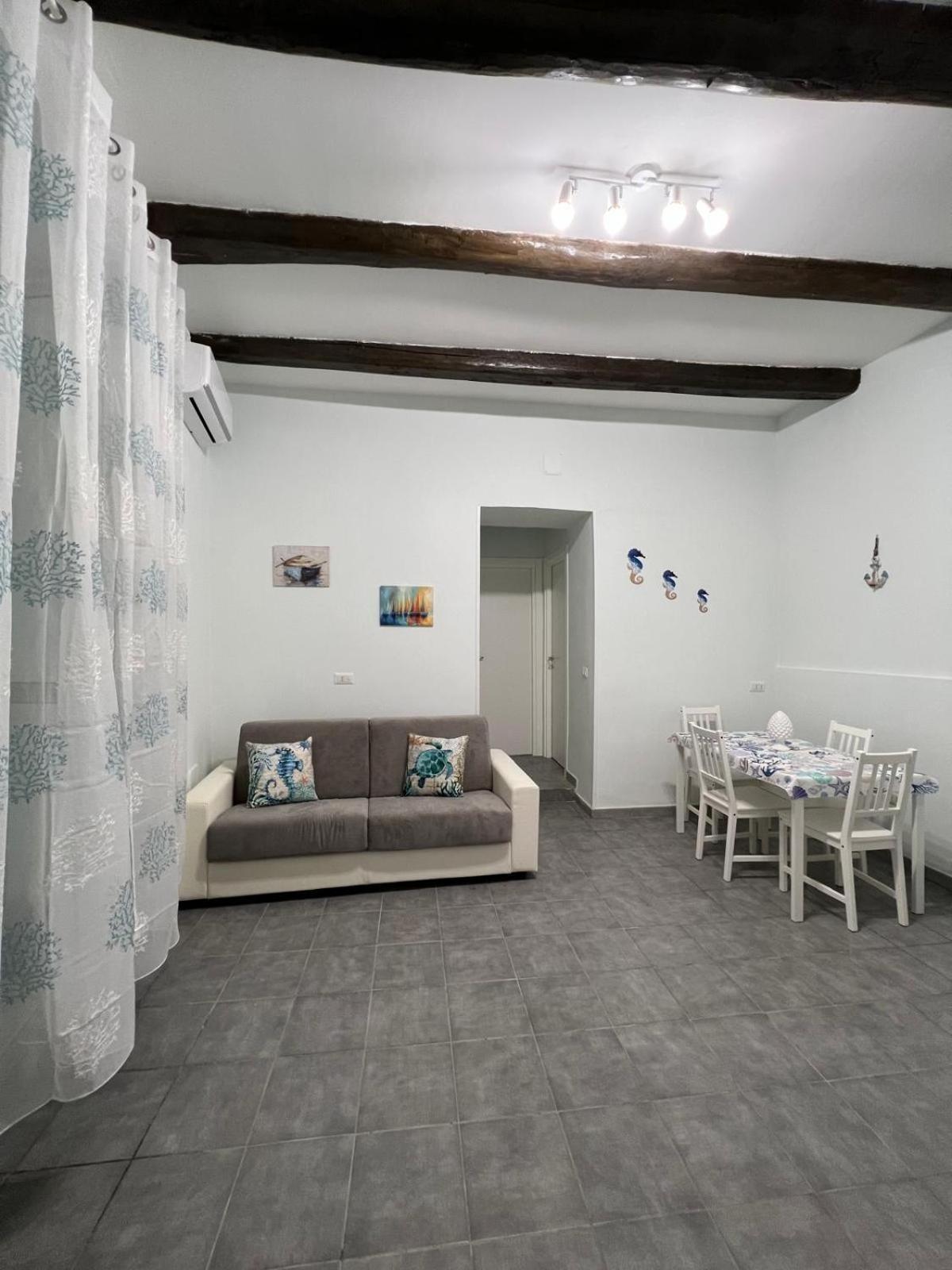 Ancora D'Oro Apartment เนเปิลส์ ภายนอก รูปภาพ